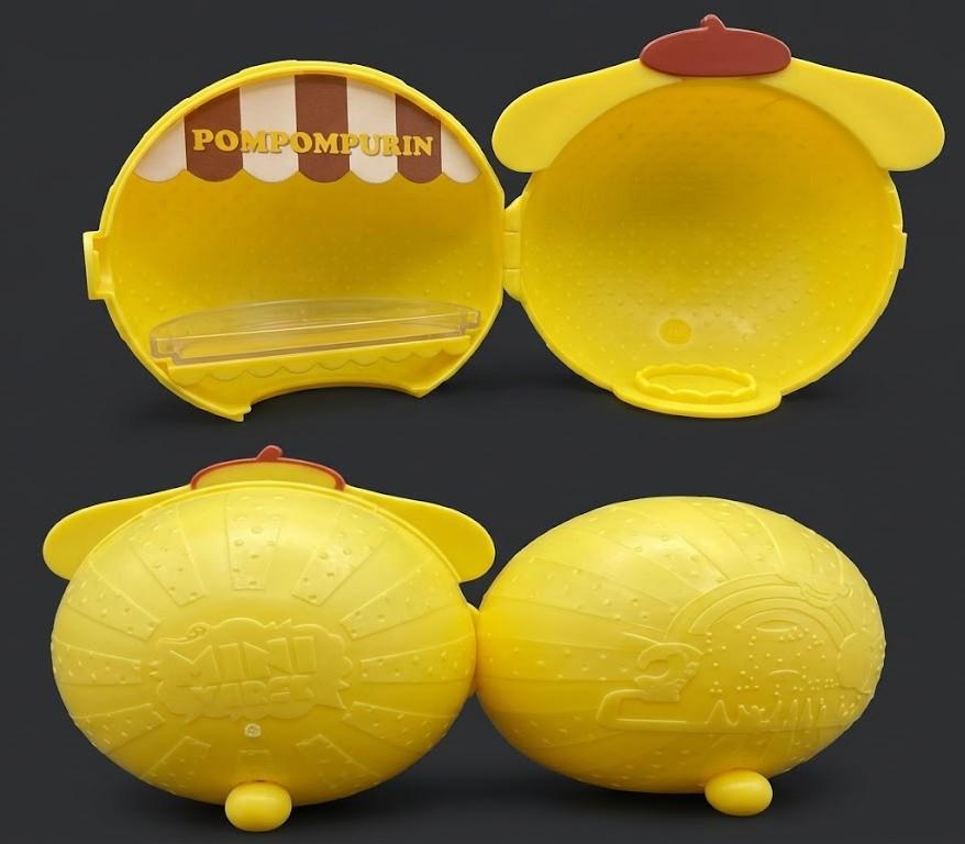 MGA Miniverse Collector Display Capsule
